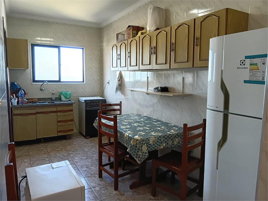 Apartamento à venda com 1 quarto em Guilhermina, Praia Grande, SP
