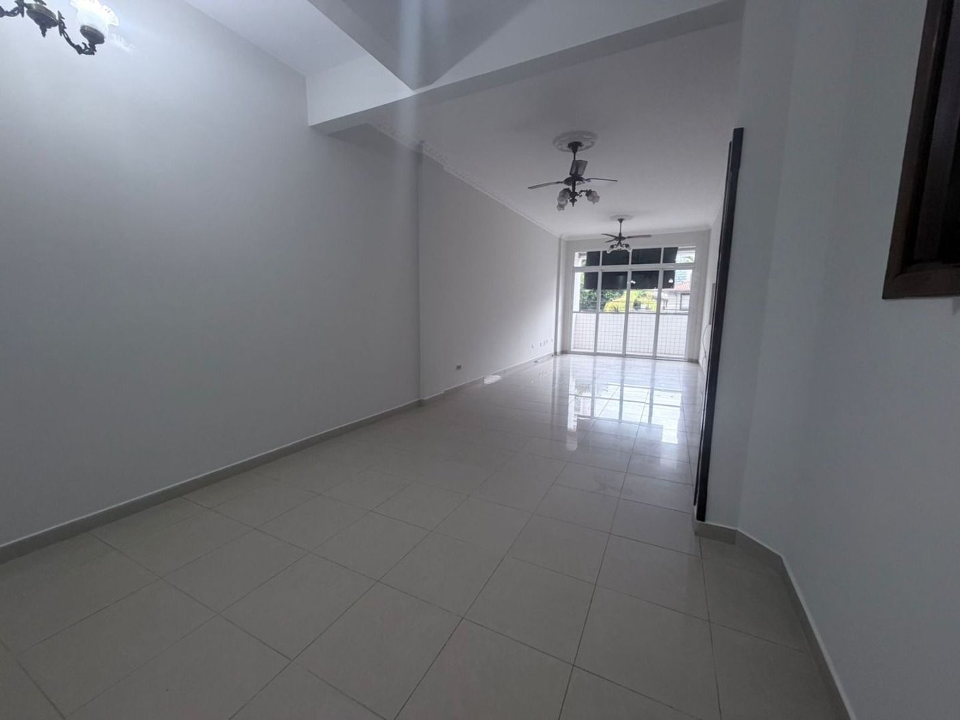Apartamento com 2 dormitórios à venda, 130 m² por R$ 670.000,00 - Boqueirão - Santos/SP