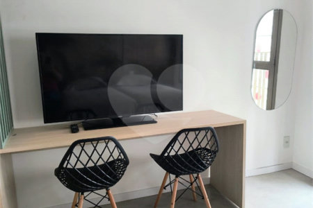 Apartamento à venda com 1 suíte em Sumarezinho, São Paulo, SP