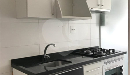 Apartamento à venda com 2 quartos em Vila Regina, São Paulo, SP
