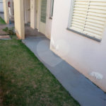 Apartamento no Condomínio Residencial Jardim das Torres.