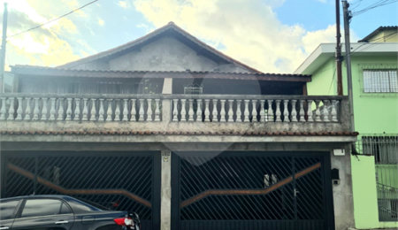 Sobrado à venda com 2 quartos em Parque Monteiro Soares, São Paulo, SP