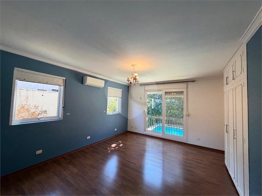 Casa à venda ou para alugar com 4 quartos, sendo 3 suítes, em Alto da Boa Vista, São Paulo, SP