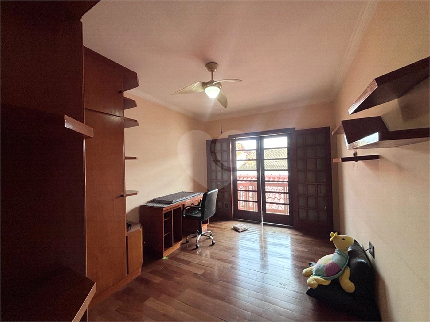 Casa à venda com 4 quartos, sendo 2 suítes,  no condomínio Granja Olga Ii, Sorocaba - SP