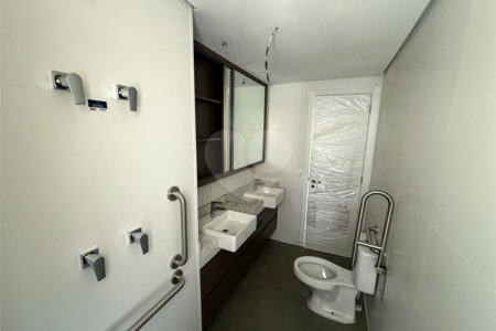 Apartamento à venda com 3 suítes em Sumarezinho, São Paulo, SP