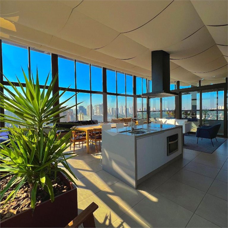 Apartamento à venda com 1 quarto em Jardim das Acácias, São Paulo, SP