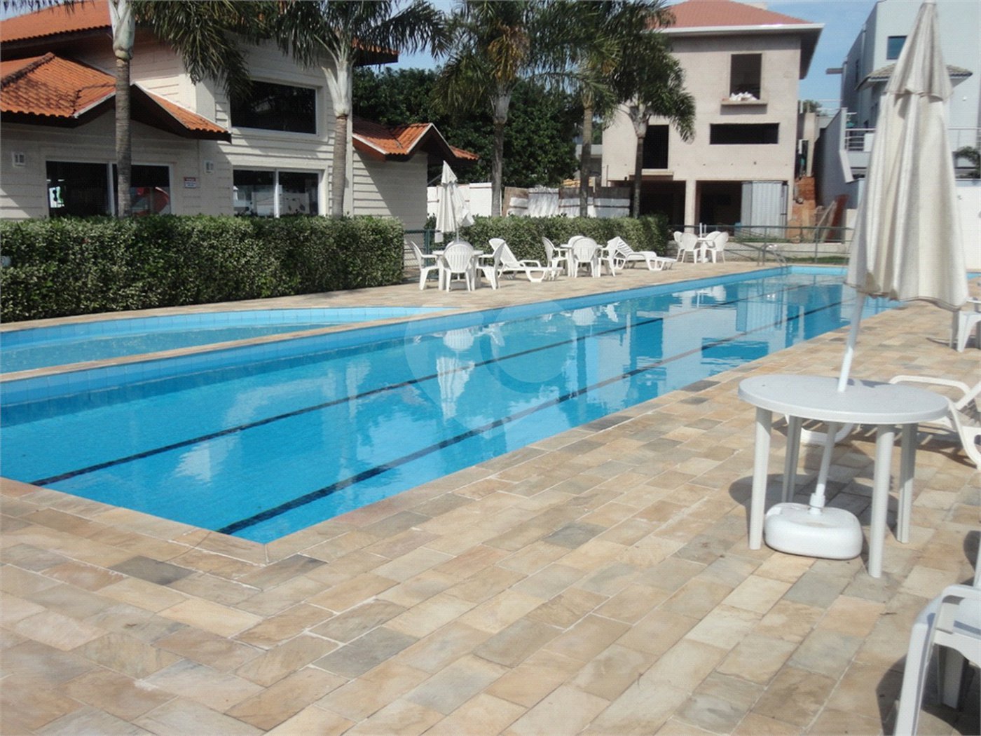 Casa à venda com 3 suítes no condomínio Reserva dos Vinhedos, Louveira - SP