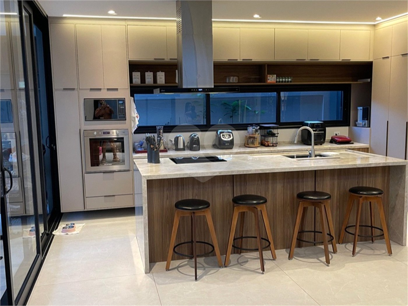 Casa à venda com 3 suítes no condomínio Mont Blanc, Sorocaba - SP