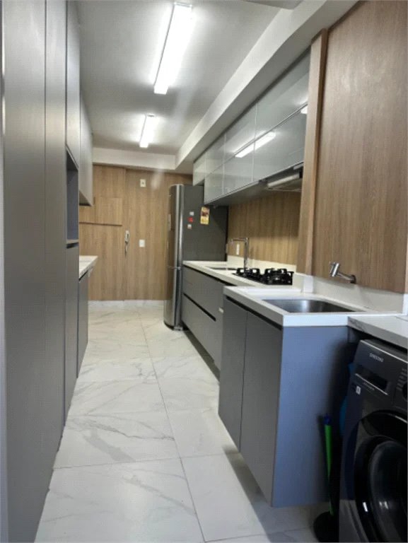 Apartamento à venda com 3 quartos, sendo 1 suíte, em Jardim Vazani, São Paulo, SP
