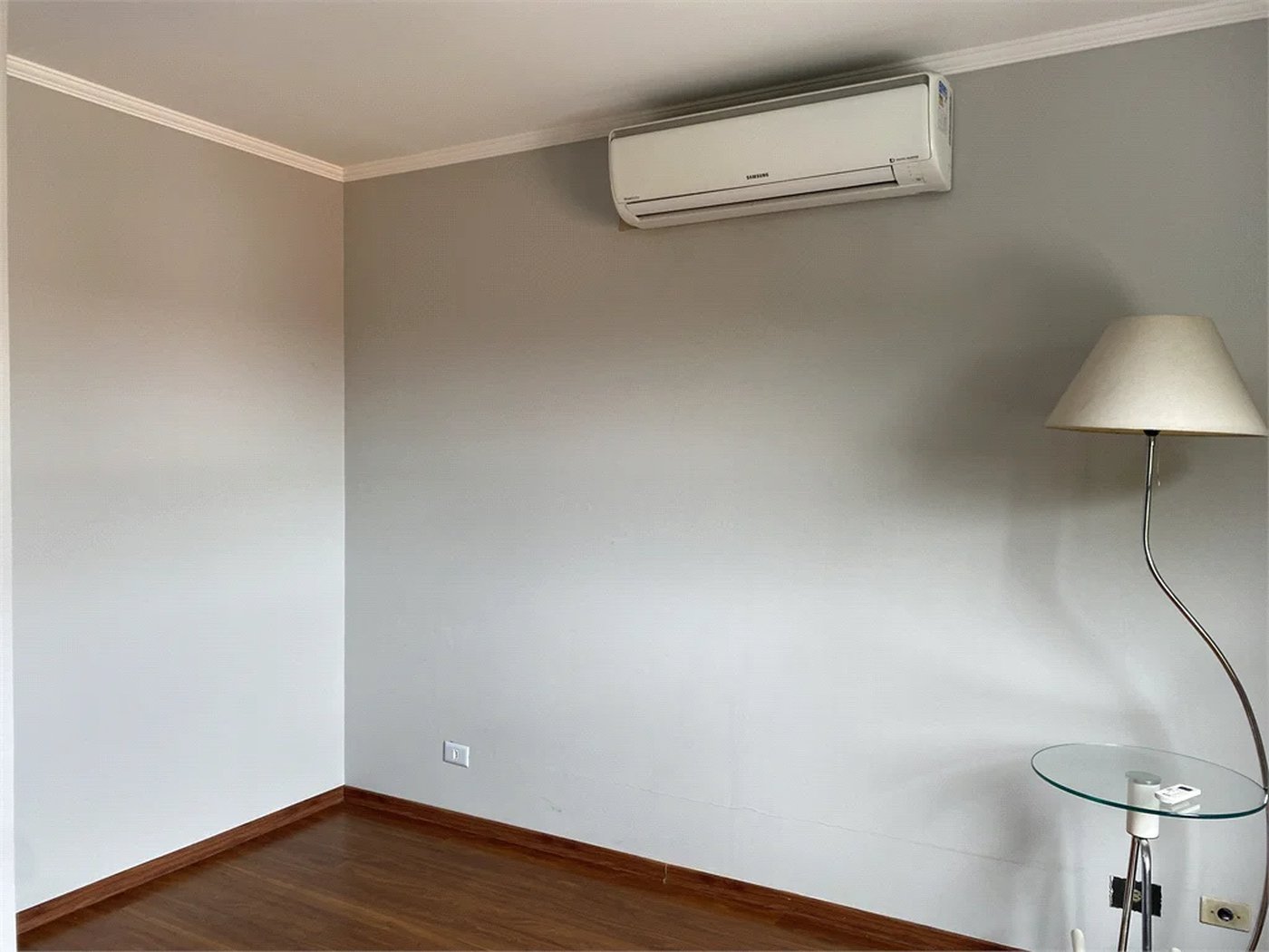 Casa à venda com 3 suítes em Jardim Leonor, São Paulo, SP