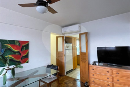 Apartamento à venda com 2 quartos em Granja Julieta, São Paulo, SP