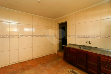 Sobrado à venda com 3 quartos em Parque Reboucas, São Paulo, SP