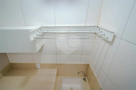 Apartamento à venda com 2 quartos em Jardim Peri Peri, São Paulo, SP