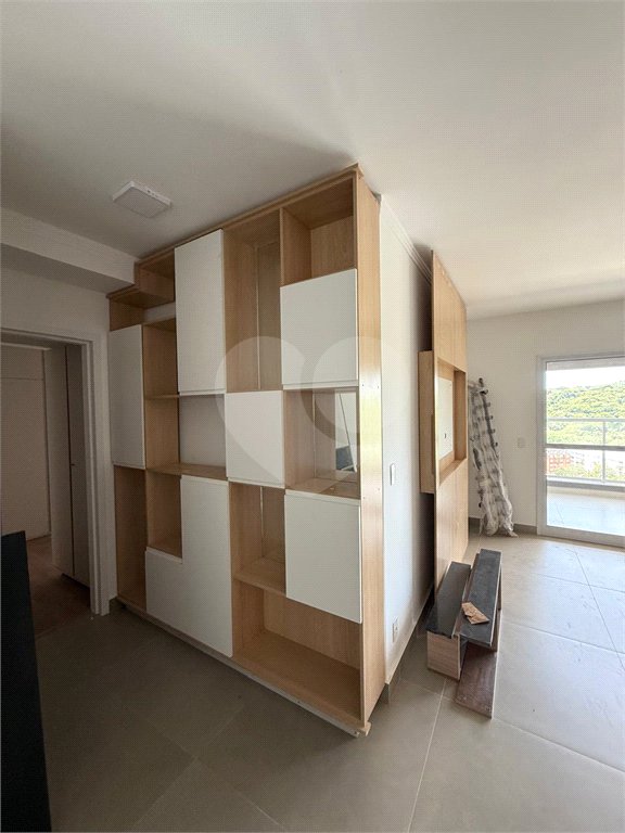 Apartamento para alugar com 3 suítes em Vila Helena, Atibaia, SP