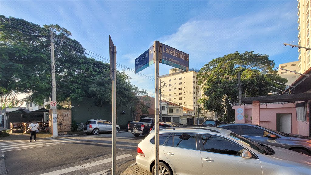 Sobrado à venda com 2 quartos em Vila Mascote, São Paulo, SP