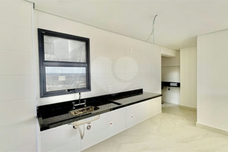 Apartamento à venda com 3 suítes em Jardim Maria José, Votorantim, SP