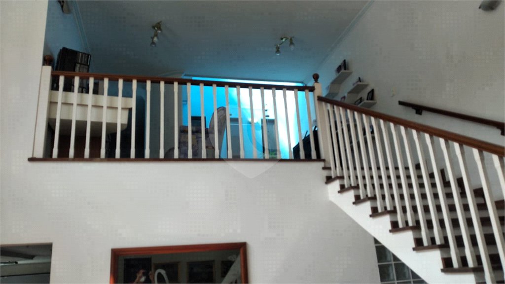 Sobrado à venda com 4 quartos, sendo 2 suítes, em Horto, São Paulo, SP