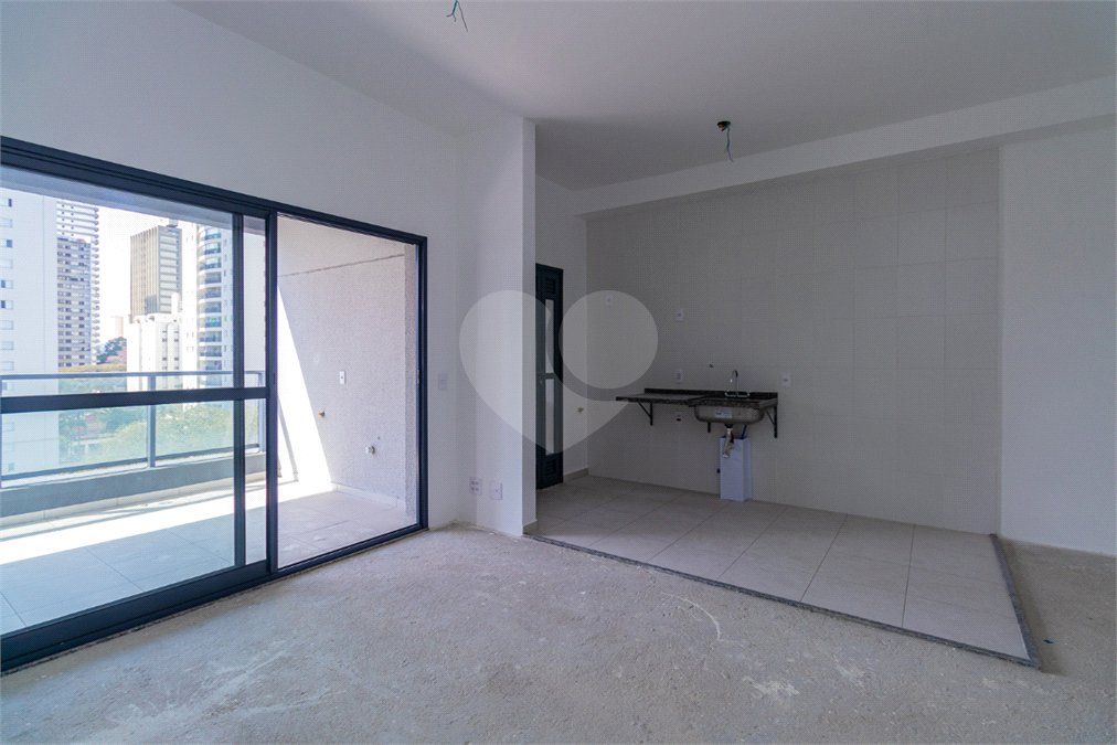 Apartamento à venda com 2 quartos, sendo 1 suíte, em Alto da Boa Vista, São Paulo, SP