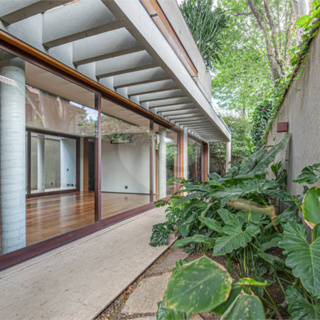 Casa à venda com 4 quartos, sendo 3 suítes, em Vila Nova Conceição, São Paulo, SP