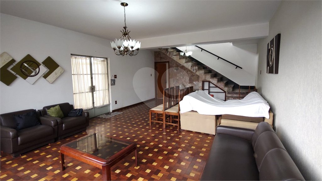 Casa à venda com 3 quartos em Água Fria, São Paulo, SP