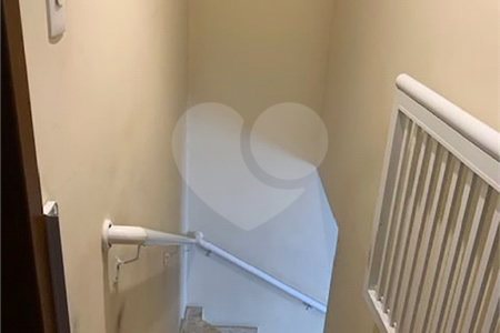Sobrado à venda com 3 quartos em Vila Paulicéia, São Paulo, SP