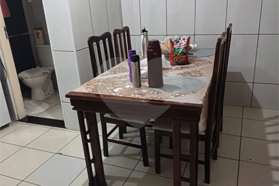 Sobrado à venda com 4 quartos, sendo 1 suíte, em Santana, São Paulo, SP