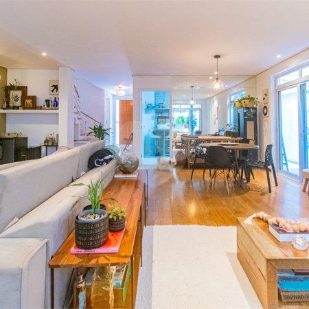 Casa à venda com 4 suítes no condomínio Vila Inglesa, São Paulo - SP