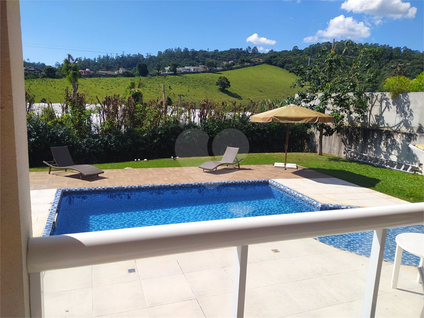 Casa em condomínio à venda com 4 suítes em Guaxinduva, Atibaia, SP