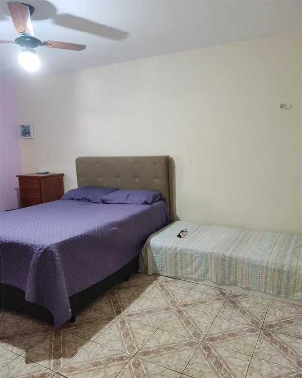 Casa à venda com 3 quartos, sendo 1 suíte, em Jardim Fraternidade, São Paulo, SP