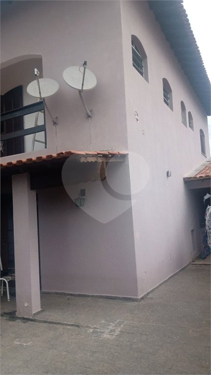 Casa à venda com 3 quartos, sendo 1 suíte,  em Jardim Jussara, Mogi das Cruzes, SP