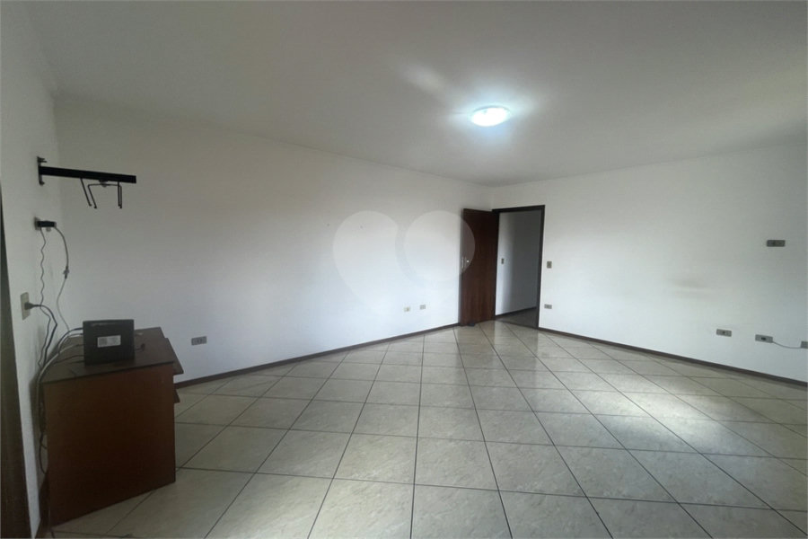 Sobrado à venda com 5 quartos, sendo 2 suítes,  em Jaçanã, São Paulo, SP