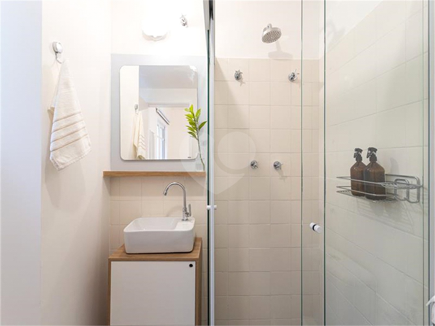Apartamento à venda com 5 quartos, sendo 1 suíte,  em Pinheiros, São Paulo, SP