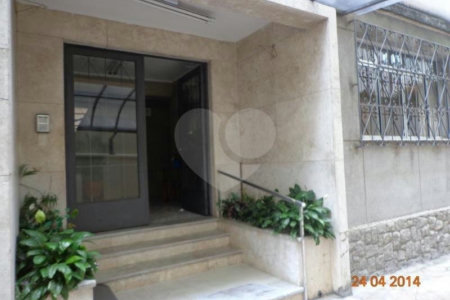 Apartamento à venda com 3 quartos, sendo 1 suíte, em Aclimação, São Paulo, SP