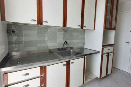 Cobertura à venda com 4 quartos, sendo 1 suíte, em Tijuca, Rio de Janeiro, RJ