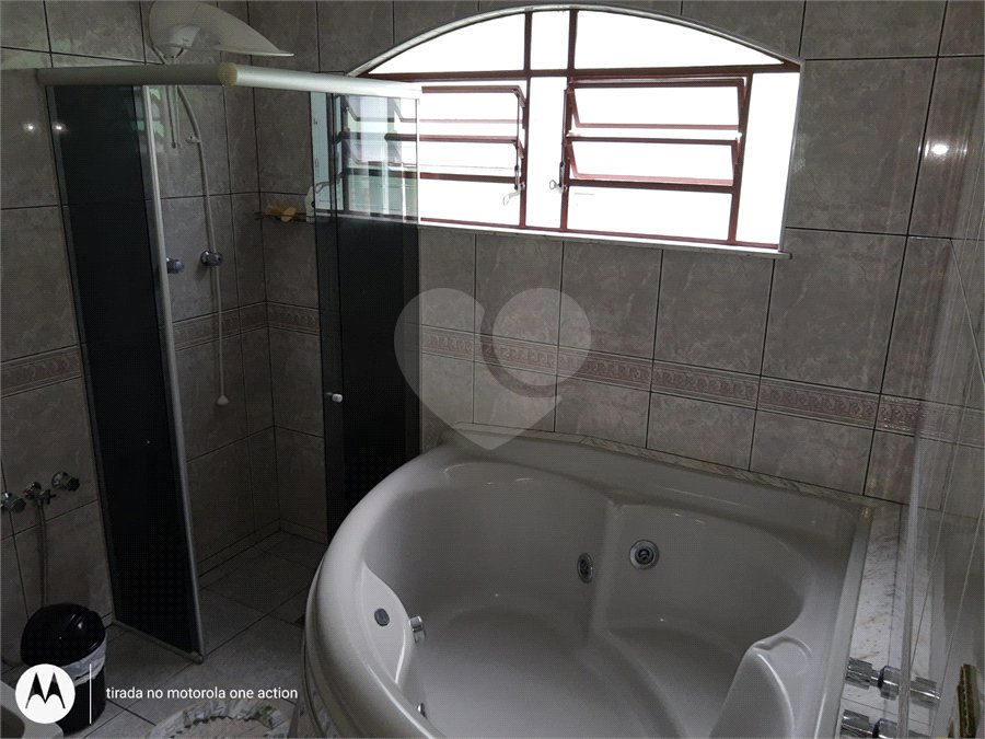 Casa à venda com 3 quartos, sendo 1 suíte, em Bosque dos Eucaliptos, São José dos Campos, SP
