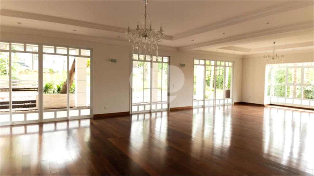 Casa à venda ou para alugar com 4 suítes no condomínio Chácara Flora, São Paulo - SP