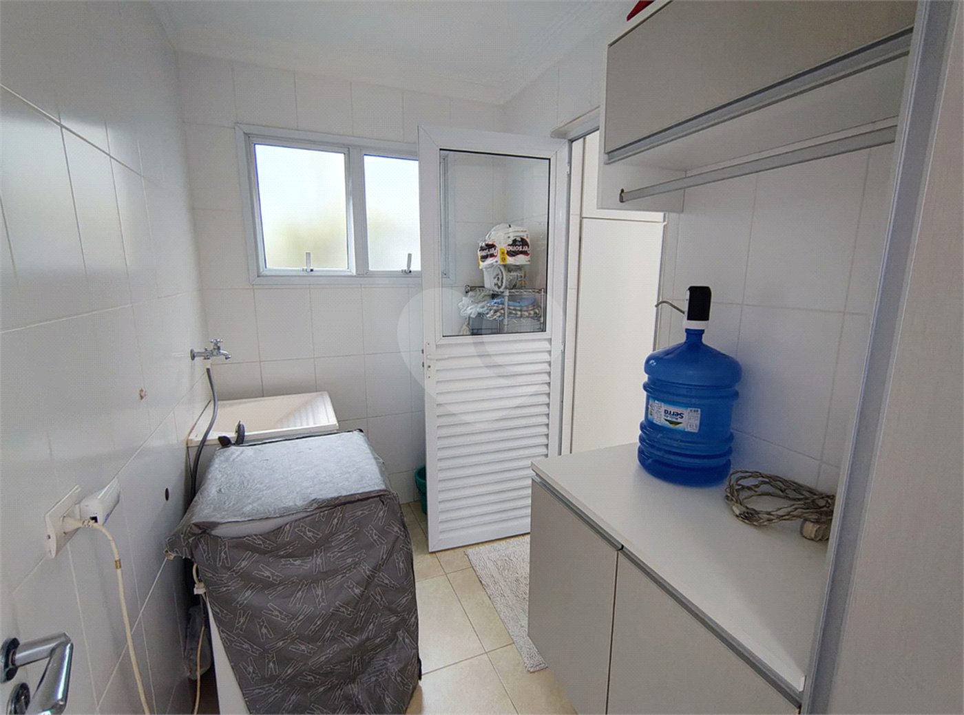 Casa à venda com 3 quartos, sendo 1 suíte,  em Horto Santo Antonio, Jundiaí, SP