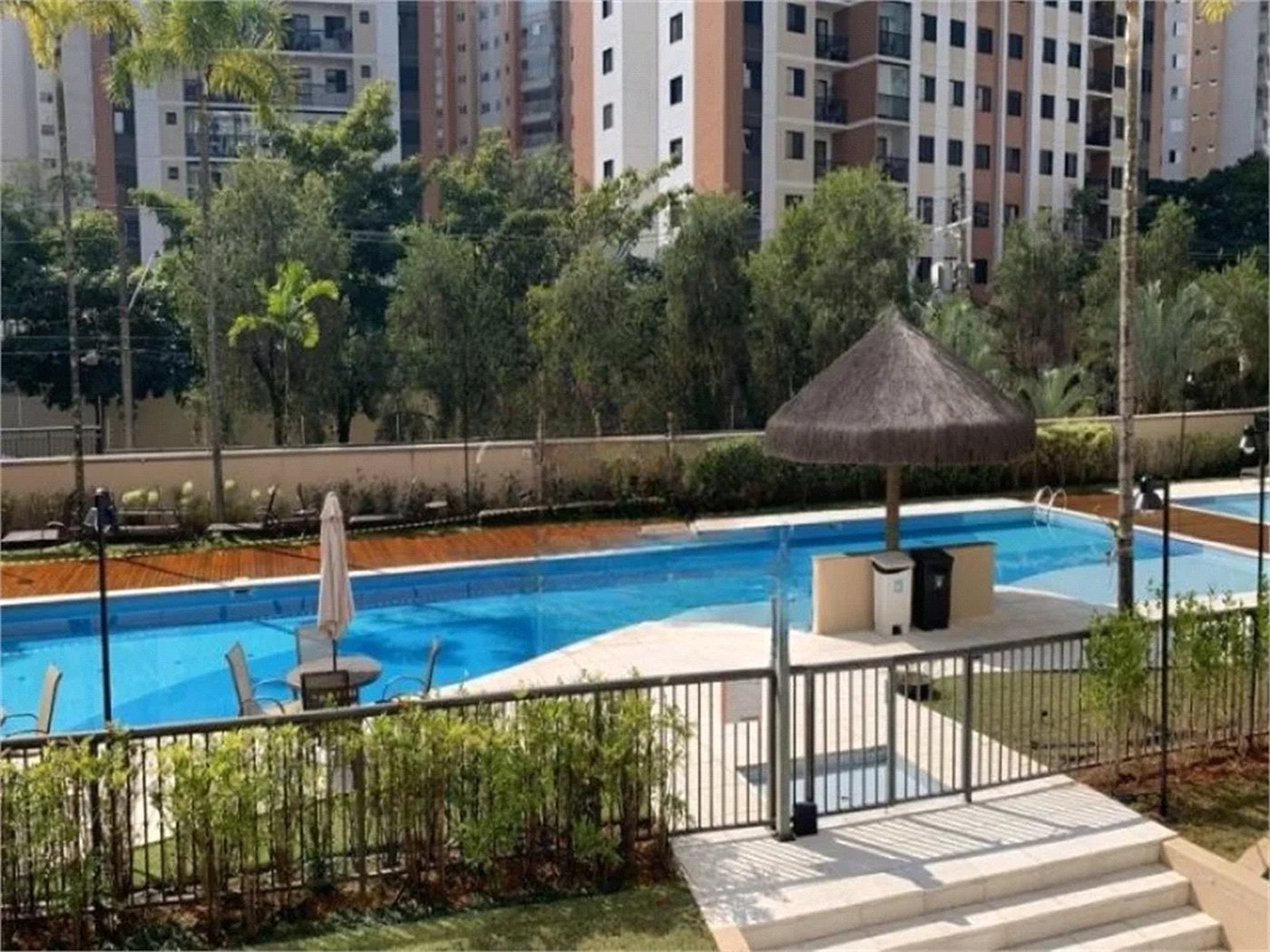 Apartamento à venda com 3 quartos, sendo 1 suíte, em Cidade São Francisco, São Paulo, SP