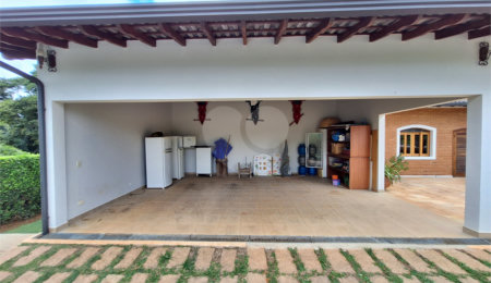Casa à venda com 7 quartos, sendo 3 suítes,  no condomínio Chacaras do Lago, Vinhedo - SP