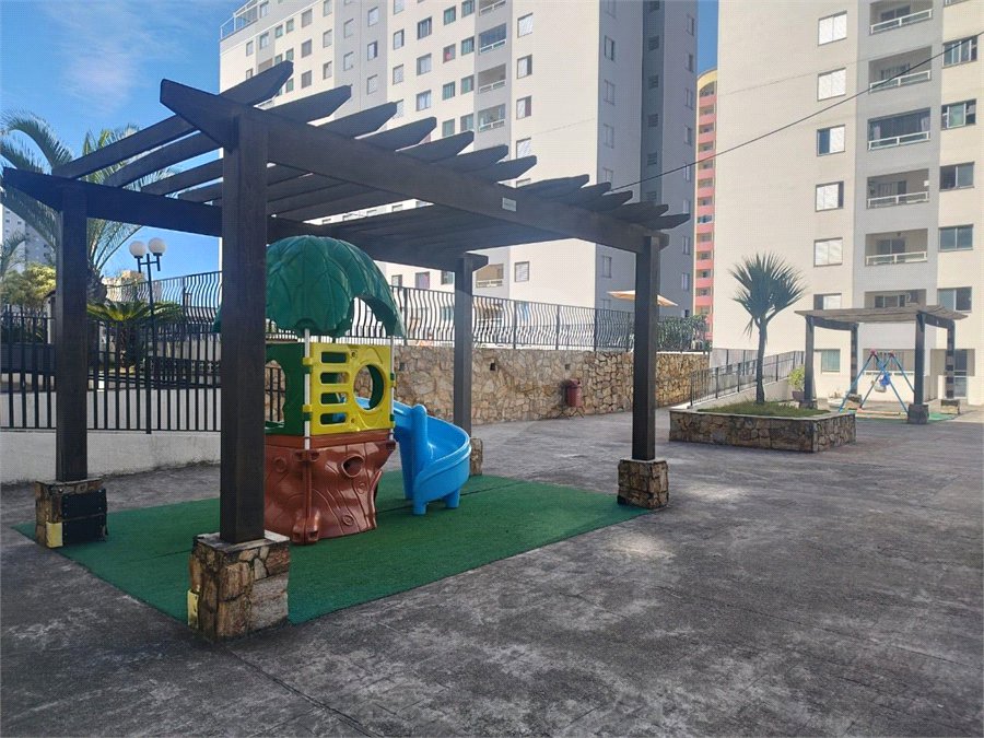 Pare de pagar aluguel! Apartamento com 2 dormitórios no Parque Industrial