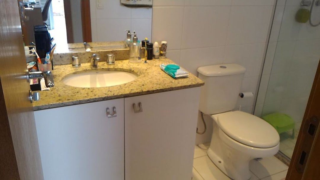Apartamento Residencial à venda, Gonzaga, Santos - AP0120.