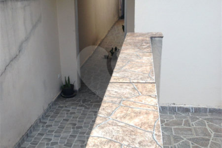Sobrado à venda com 4 quartos, sendo 1 suíte, em Jardim Celeste, São Paulo, SP