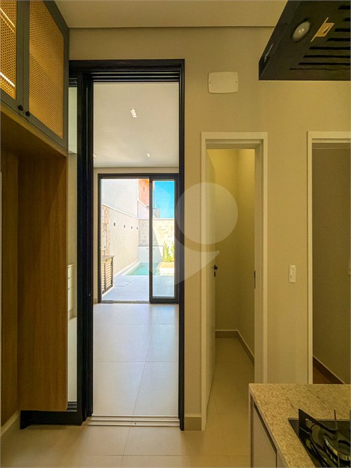 Casa à venda com 3 suítes no condomínio Residencial Dona Maria Candida, Indaiatuba - SP
