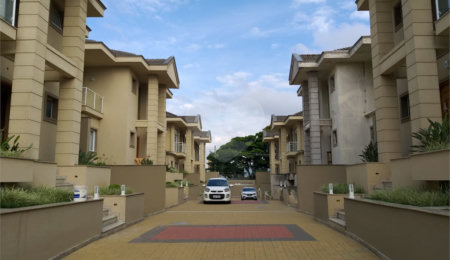 Casa à venda com 4 suítes no condomínio Villagio Di Modena, São Paulo - SP
