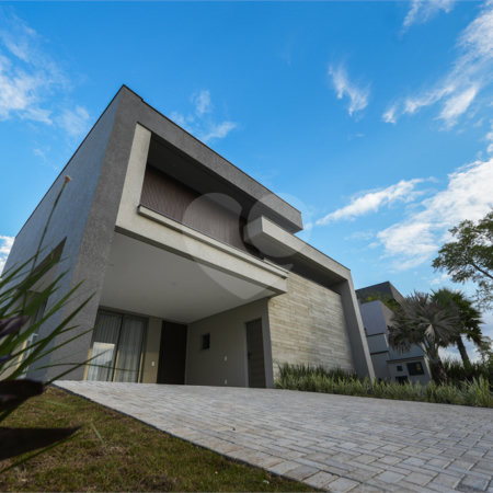 Casa à venda com 4 suítes no condomínio Alphaville Nova Esplanada 4, Votorantim - SP