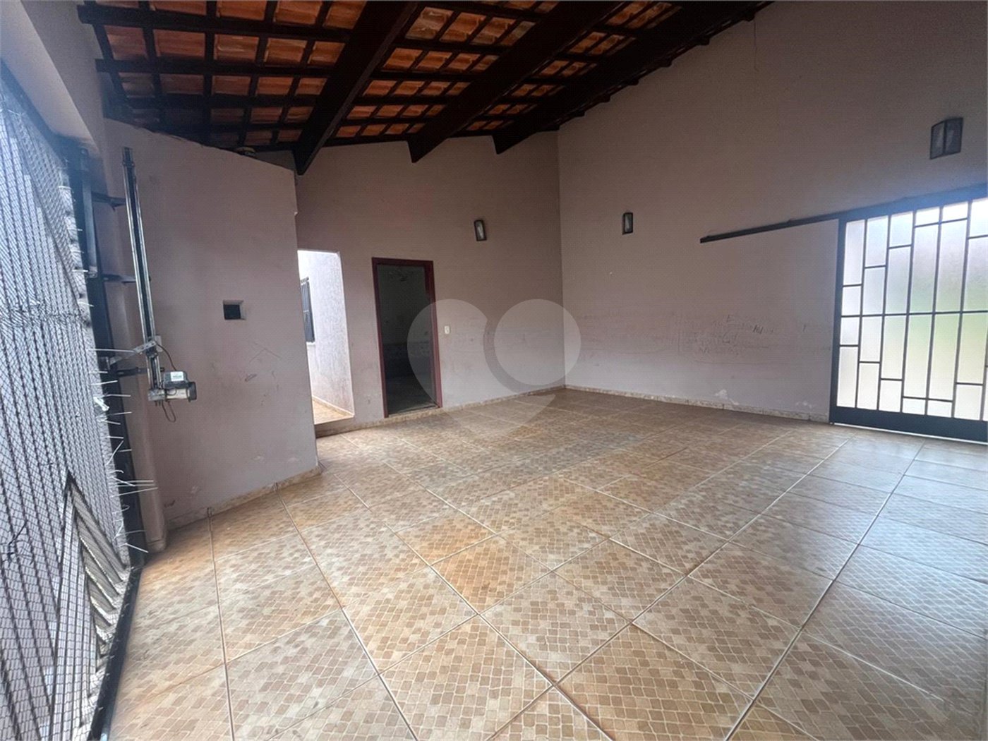 Casa à venda com 3 quartos, sendo 1 suíte, em Vila Recreio, Itapetininga, SP