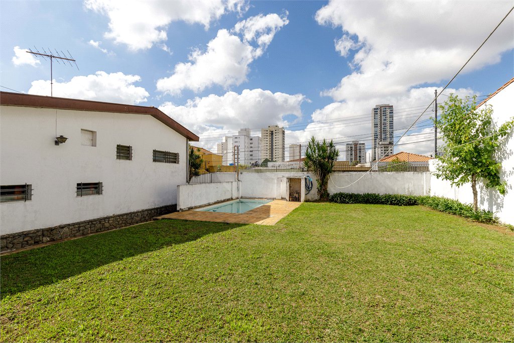 Casa Térrea à venda com 3 quartos, sendo 1 suíte,  em Brooklin Velho, São Paulo, SP