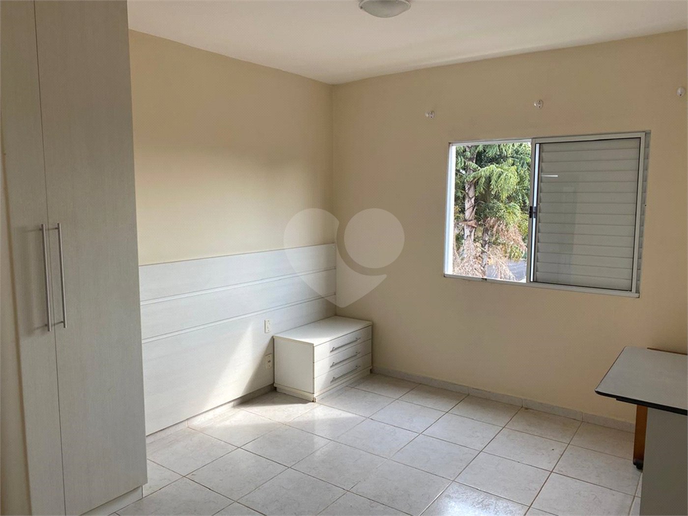 Apartamento 1 dormitório à venda no Edifício Residencial Sun's Place, com 42,00 m² de área privativa.