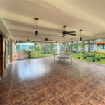 Casa à venda com 4 suítes no condomínio Miollo da Granja, Cotia - SP