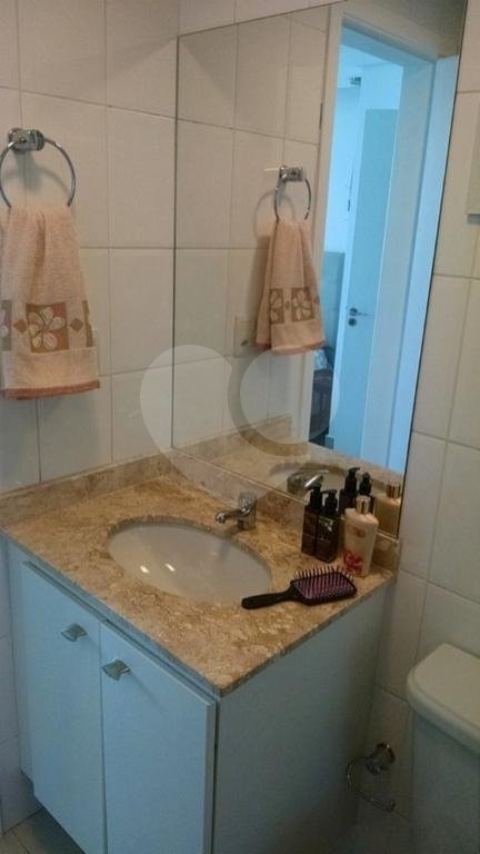Apartamento à venda com 3 quartos, sendo 1 suíte,  em Jardim Ester Yolanda, São Paulo, SP